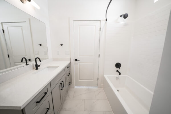 modern townhome bath and shower